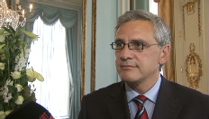 Kris Peeters: "Hoe minder partijen hoe beter"