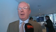 Eens goed lachen, meneer De Decker (MR)?