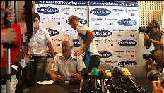 Een hectische persconferentie voor Boonen
