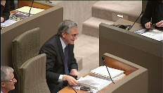 Kris Peeters absent au mauvais moment ?