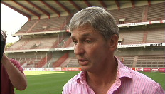 Riga: "Het is een hele eer om Standard te trainen"