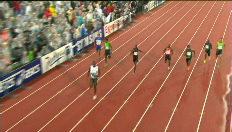 Usain Bolt wint overtuigend de 200 meter in Oslo
