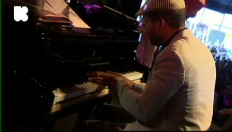 Jason Moran Live:Time feat. Bill Frisell - 'Let me in' (2009)