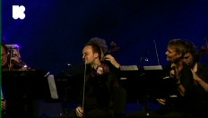 David Murray plays Nat King Cole en Español - 'El bodeguero / Grocer’s chacha' (2009)