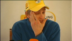 Wellens krijgt het moeilijk op persconferentie