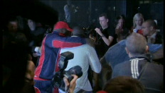 Journalisten moeten uitwijken voor Chisora