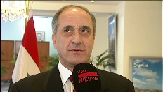 "U weet heel goed dat Assad Khaddafi niet is"