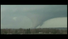 Zware stormen en tornado's teisteren VS