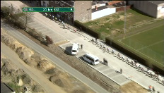 Alles komt bijeen voor de laatste beklimming van Kwaremont