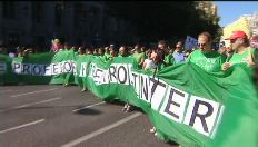 Protest tegen besparingen in Madrid