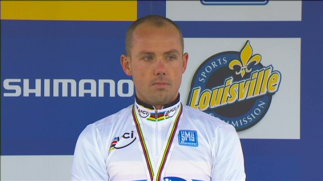 Sven Nys krijgt zijn regenboogtrui