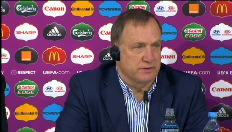Advocaat: "Blij met deze eerste wedstrijd"