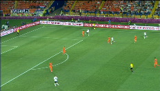 Gomez scoort 2 keer tegen Nederland met 24 seconden balbezit