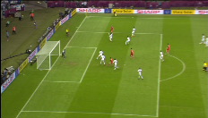 Arsjavin en Kerzjakov laten openingsgoal liggen
