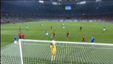 Di Natale kopt net over