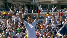 Djokovic wint van Ferrer in de halve finale